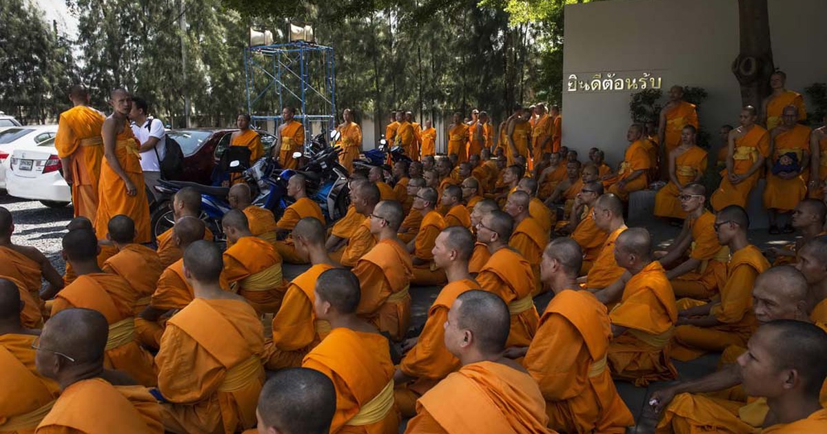 Thái Lan quyết bắt cao tăng bị nghi rửa tiền