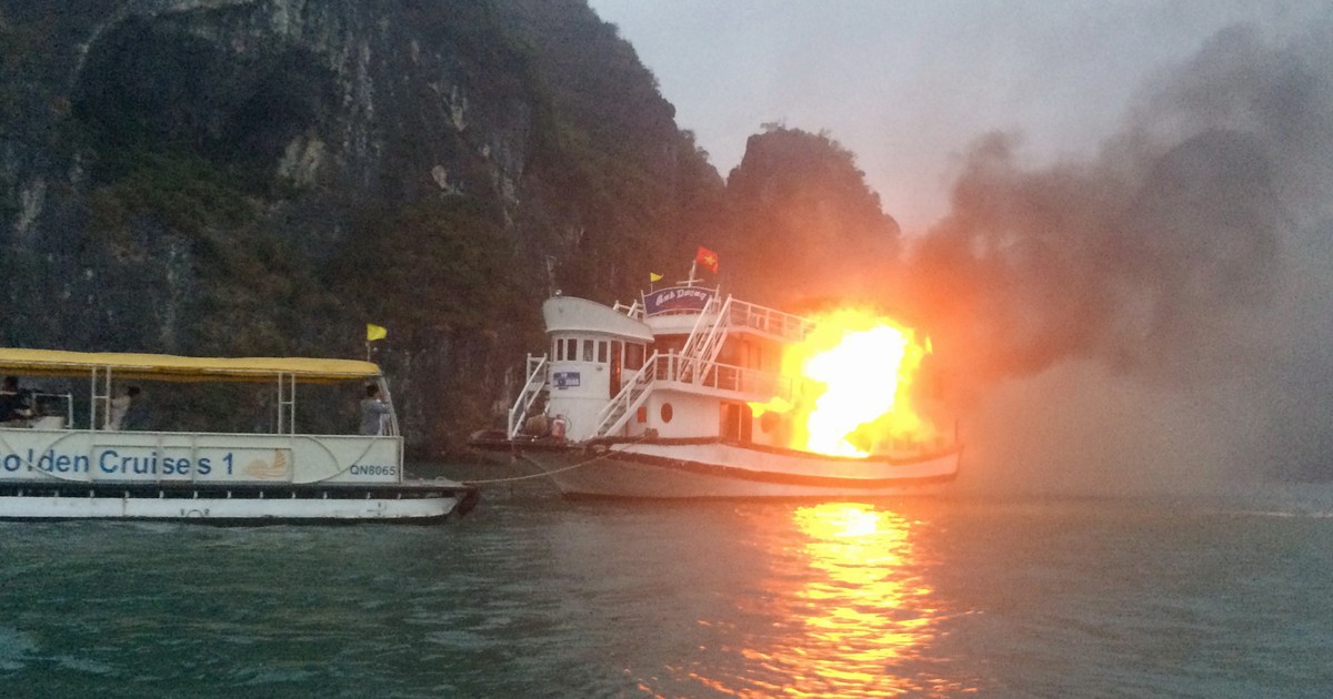 Xoá sổ tàu du lịch tham quan vịnh Hạ Long không an toàn