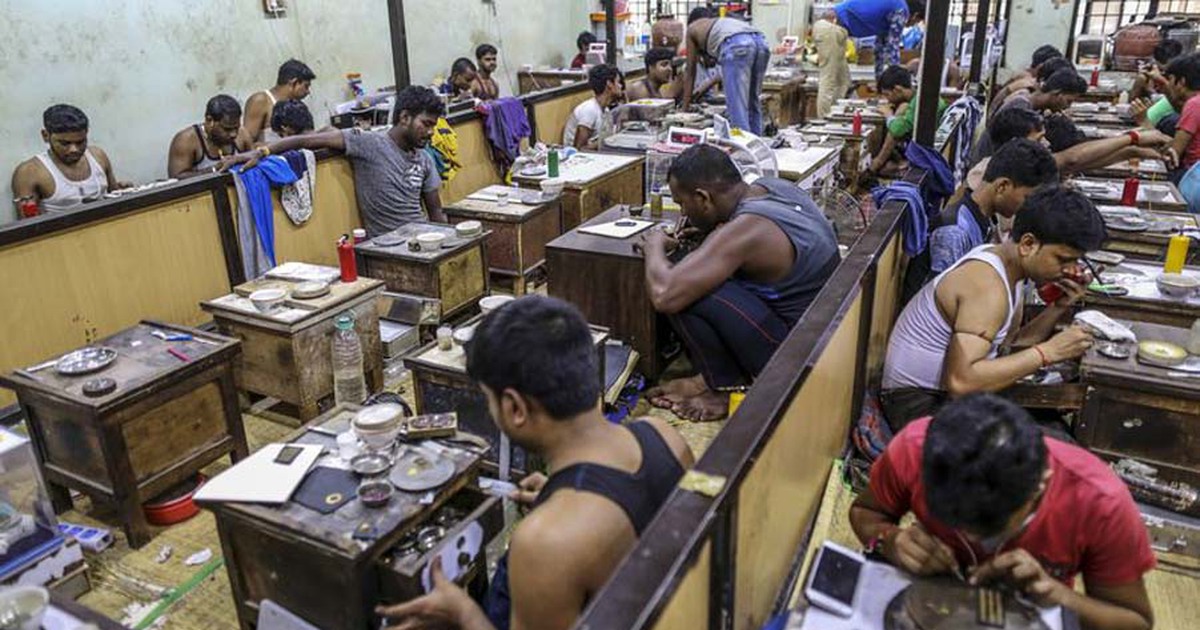 Cuộc đấu tranh trong ngành công nghiệp vàng của Ấn Độ đã bắt đầu