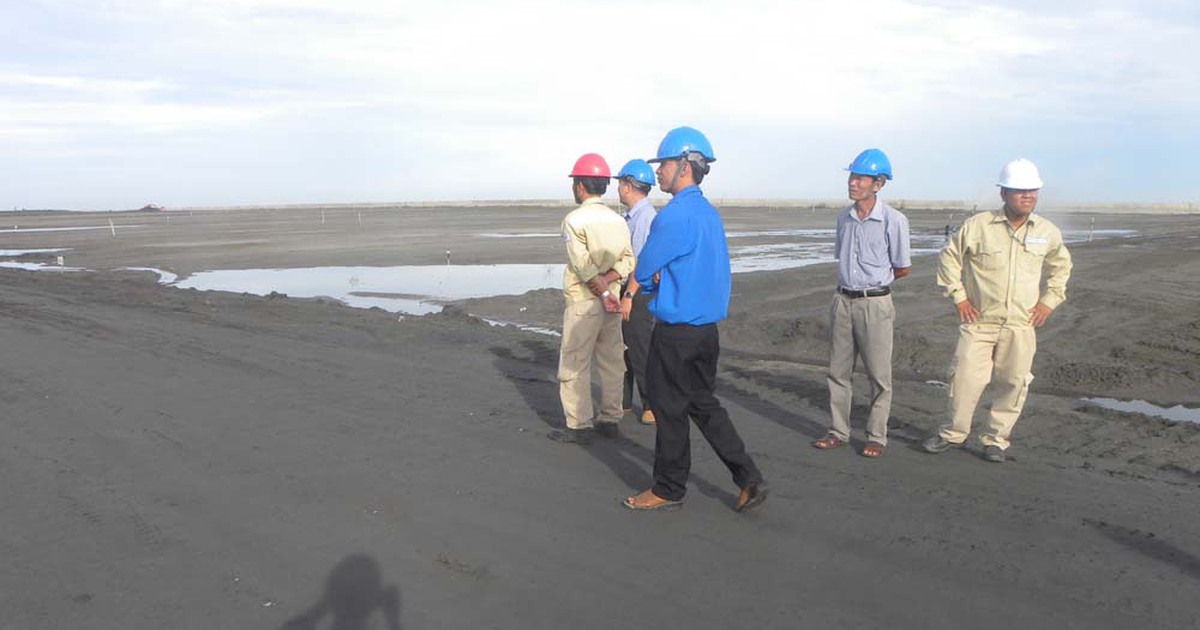 Hàng chục triệu tấn tro, xỉ chưa biết đi đâu