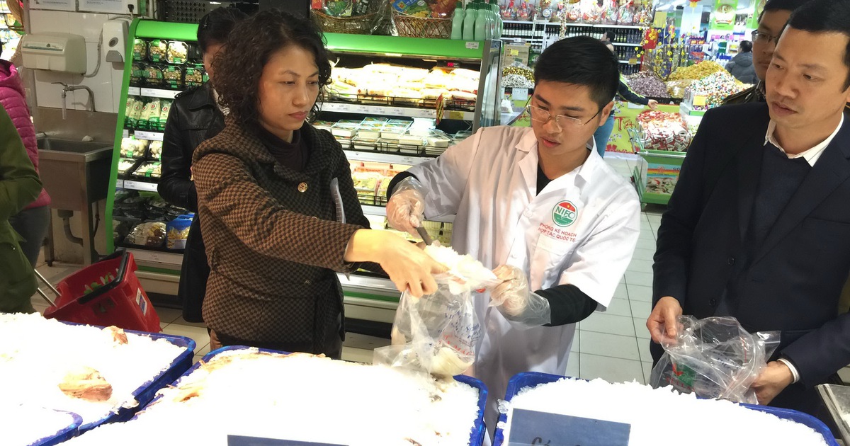 Giấy phép con, còn thêm giấy phép 'cháu, chắt'