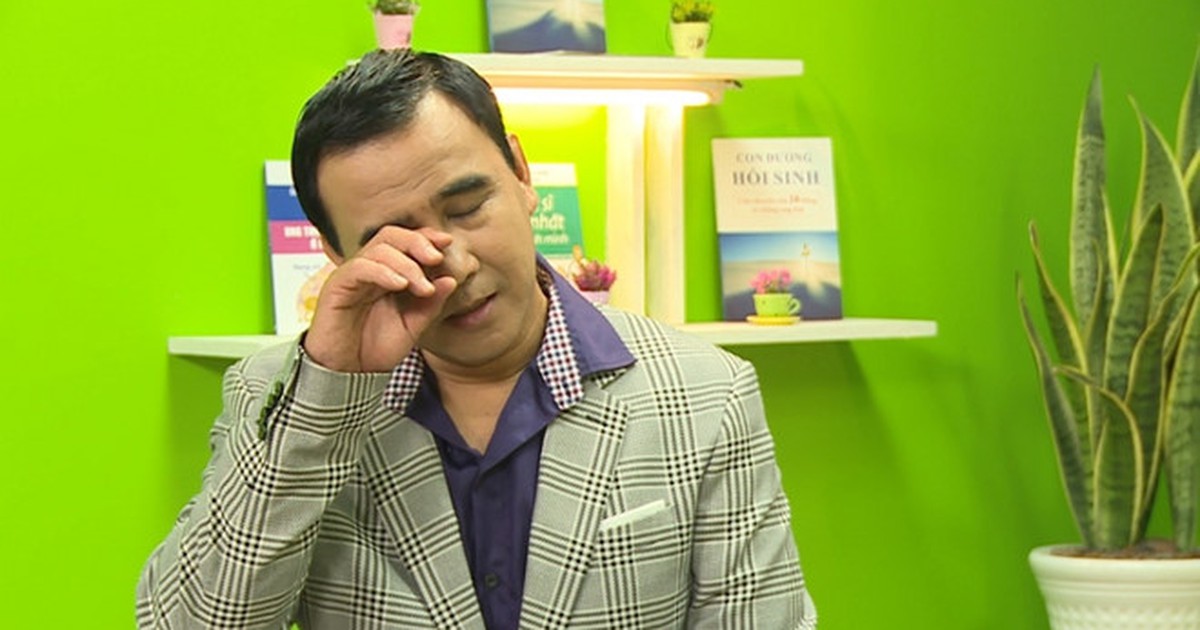 Nhiều nghệ sĩ lên tiếng về việc MC Quyền Linh tuyên bố tạm dừng mọi hoạt động showbiz