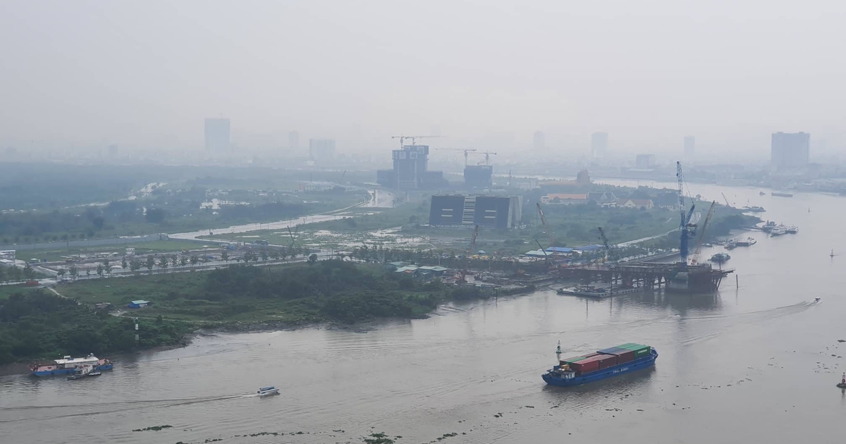 Nóng trên mạng xã hội: Nhắc nhau ứng phó không khí ô nhiễm