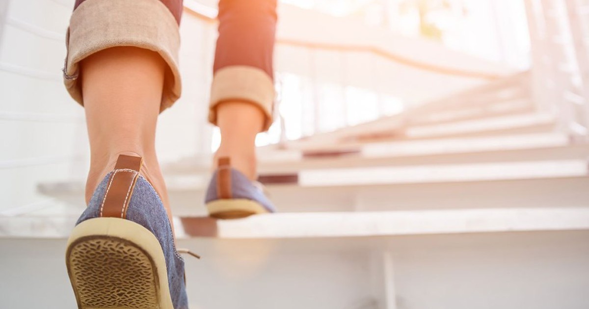 Cần đi bộ bao nhiêu mỗi ngày để tăng cường sức khỏe tim mạch?