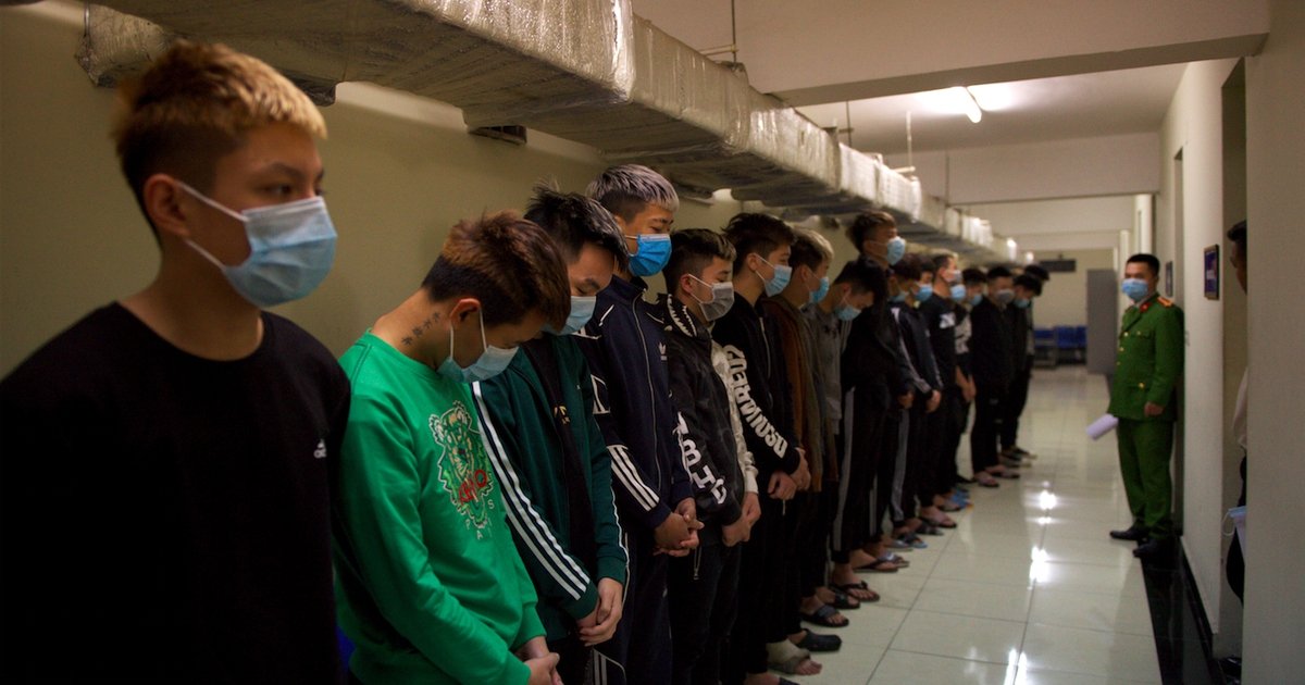 Bắt giam 14 thanh thiếu niên chém người đi đường tử vong