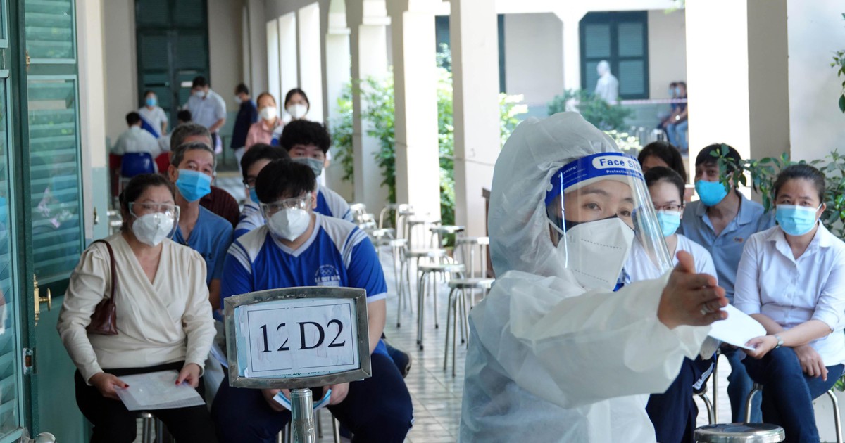 Học sinh TP.HCM sẽ đi học trực tiếp như thế nào?