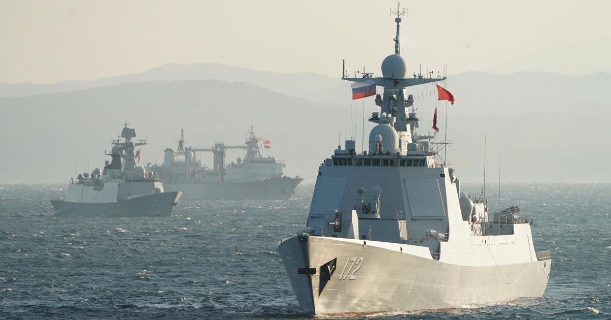 Nga - Trung có hình thành liên minh quân sự?