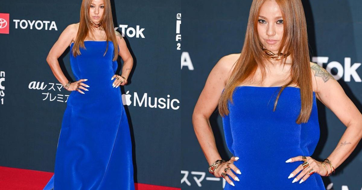 Lee Hyori nổi bật trên thảm đỏ MAMA 2021