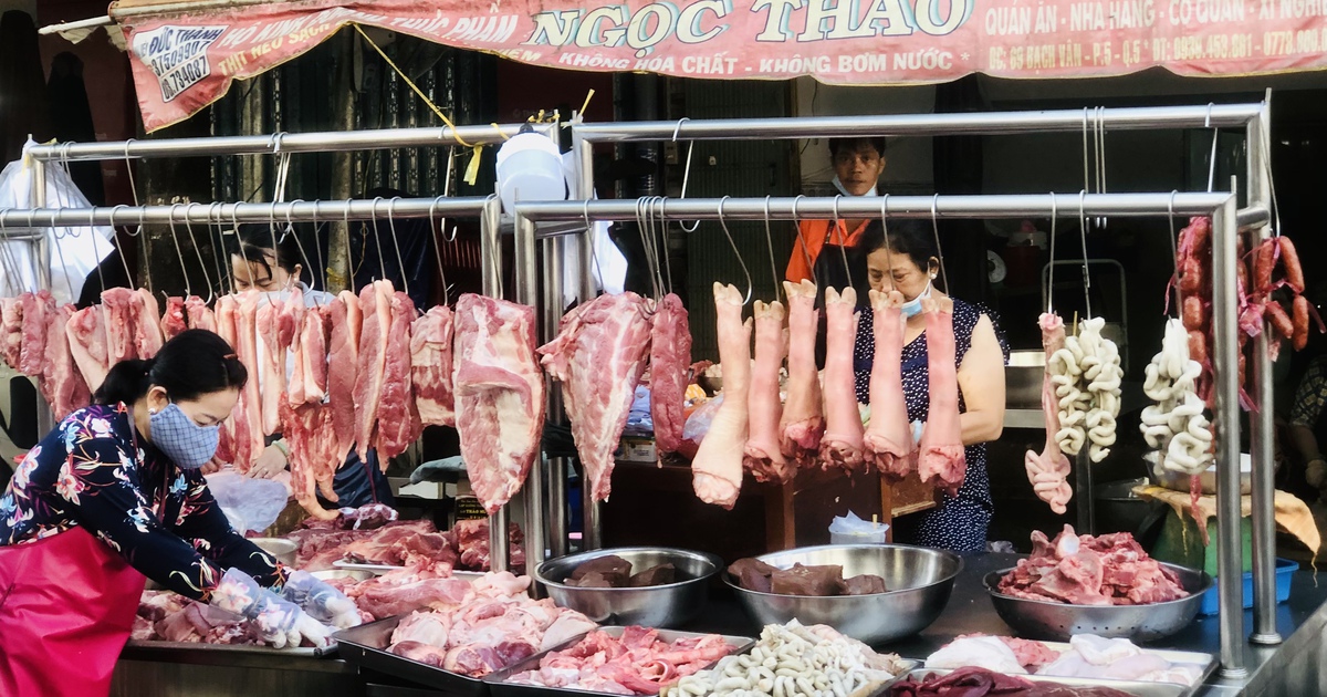 Giá hàng hóa 'e dè' vì sức mua yếu