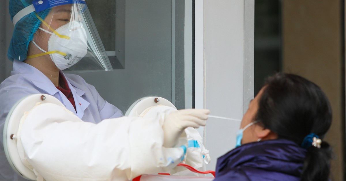 Đến lúc bỏ đếm số ca bệnh và xem Covid-19 là bệnh đặc hữu?