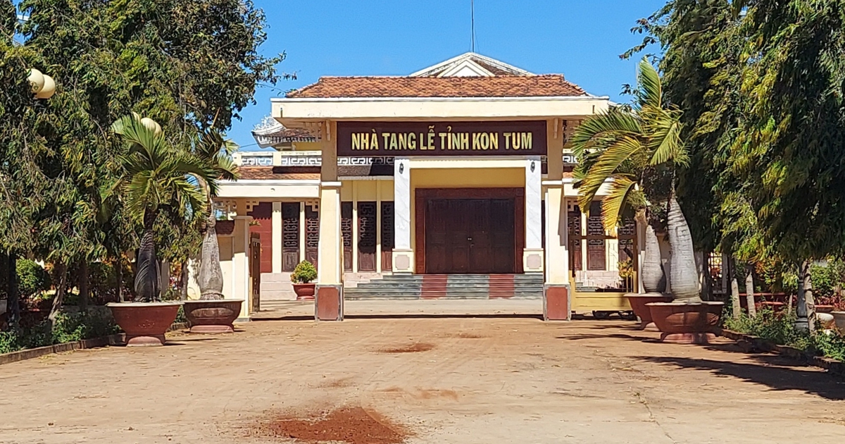 Những công trình 'làm nghèo' đất nước: Xây nhà tang lễ nhưng không sử dụng