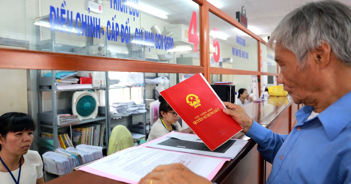 Hàng loạt hồ sơ bất động sản bị trả kê khai lại