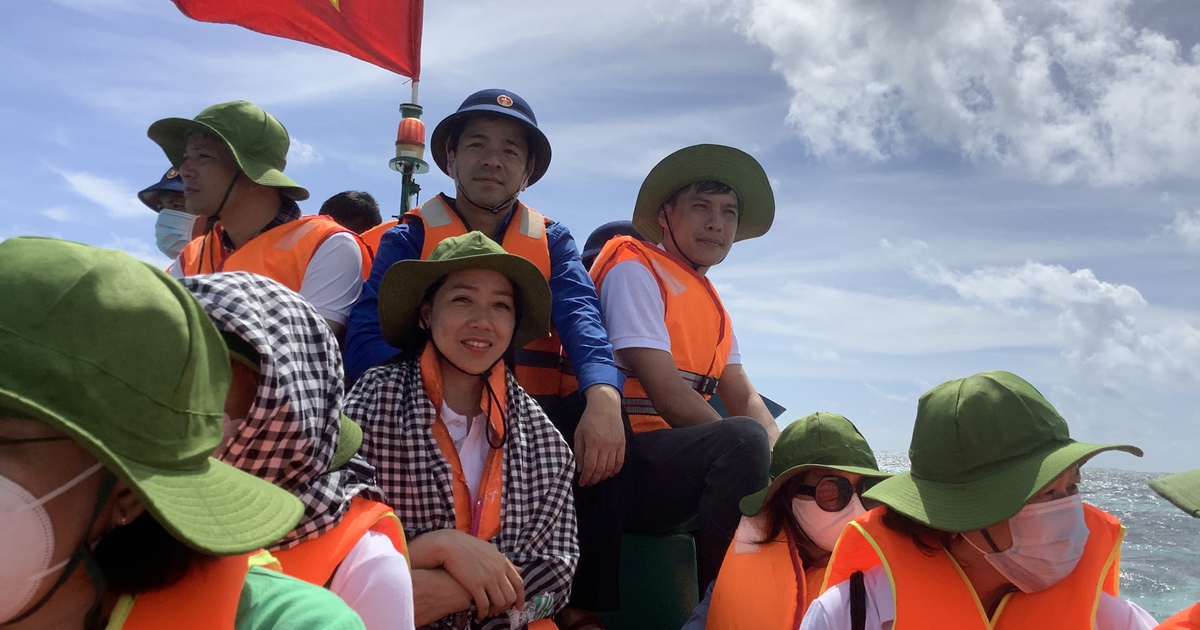 Yêu Trường Sa như máu thịt mình