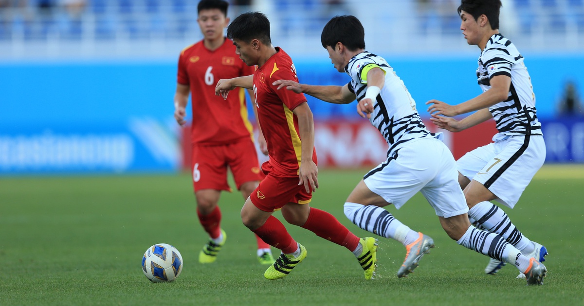 ‘Tranh cãi’ sử dụng tài nguyên cầu thủ trẻ tại Việt Nam