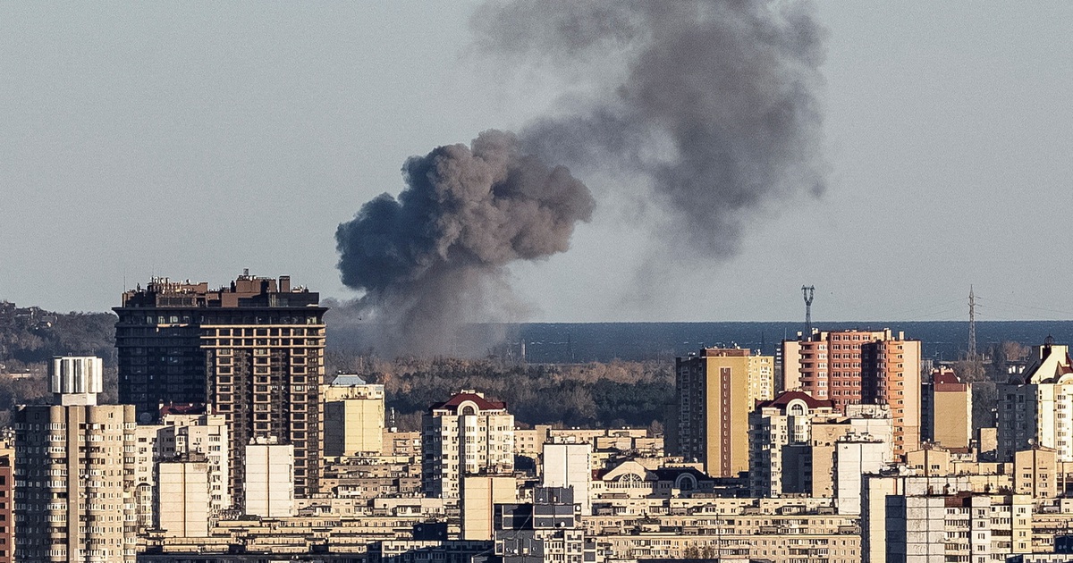 Nga phóng hàng loạt tên lửa khắp Ukraine, Kyiv rung chuyển