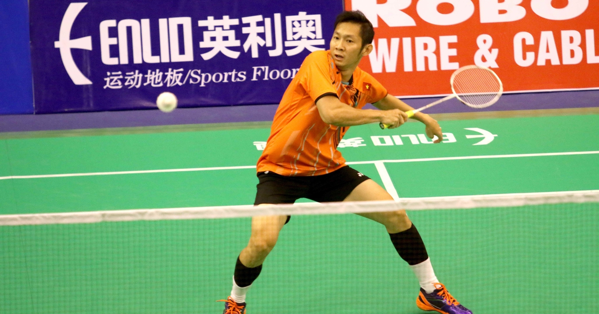 Vợ chồng Nguyễn Tiến Minh dừng chân ở giải cầu lông quốc tế Hà Nội