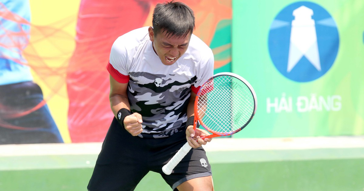 Lý Hoàng Nam ăn mừng lần đầu lên hạng 385 ATP bằng chiến thắng tại Nhật Bản