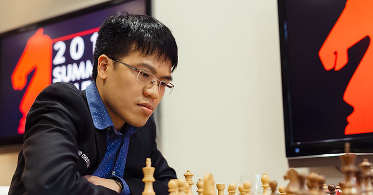 Lê Quang Liêm cầm hòa cao thủ cờ vua Nga