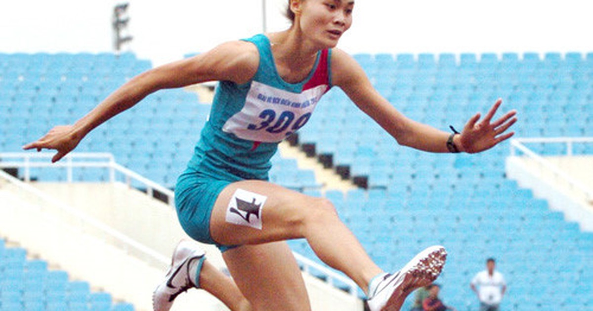 Nguyễn Huy Hoàng, Quách Thị Lan cầm cờ Việt Nam ở lễ khai mạc Olympic Tokyo