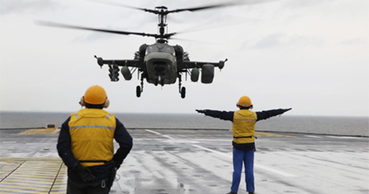 Nga ra điều kiện mua tàu Mistral phải kèm trực thăng Nga