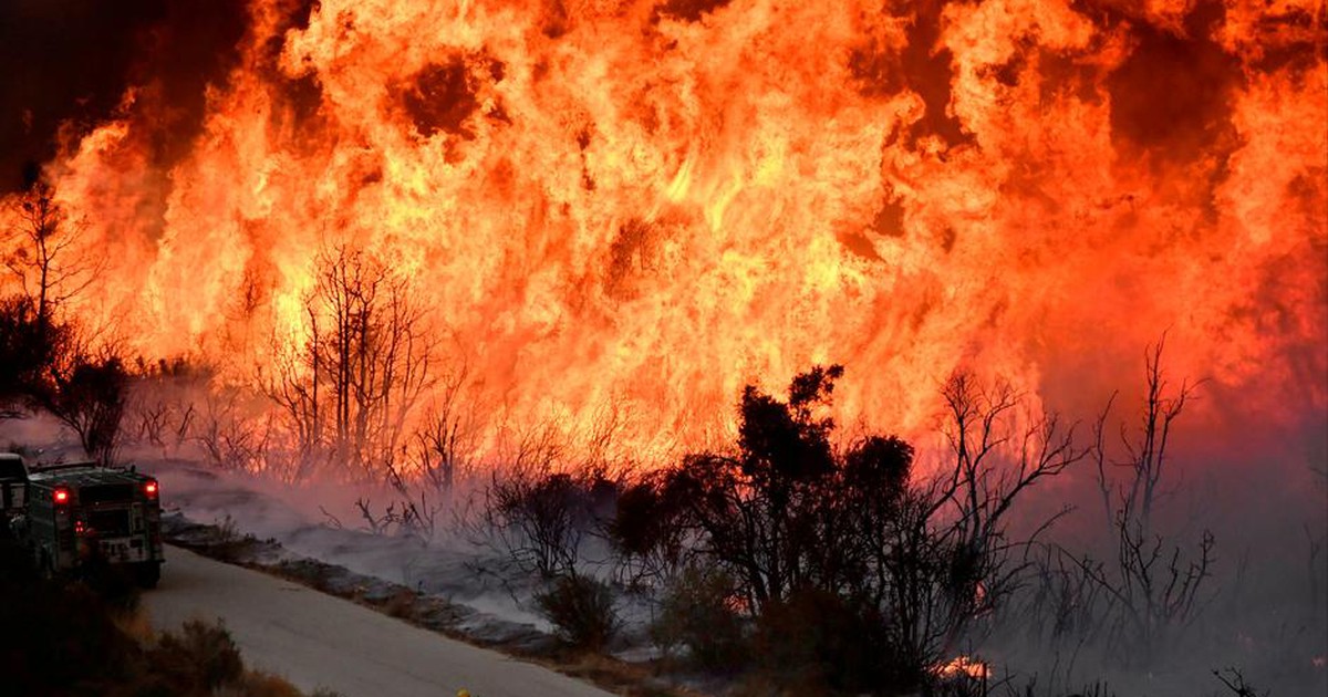 California kêu gọi người dân tắt bớt điện để phòng chống cháy rừng