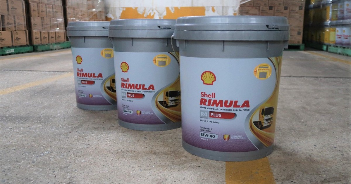 Dầu động cơ diesel toàn diện cho xe ứng dụng tải nặng: Shell Rimula R4 Plus
