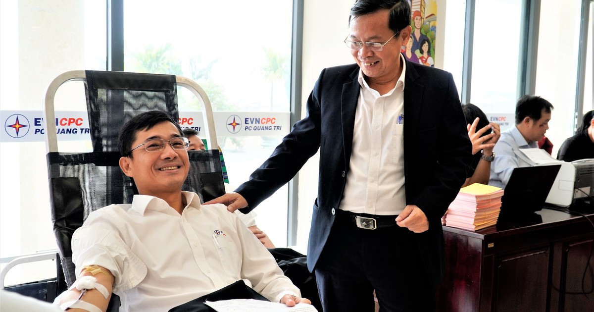 Thu về 251 đơn vị máu ở chương trình Tuần lễ hồng EVN tại Quảng Trị