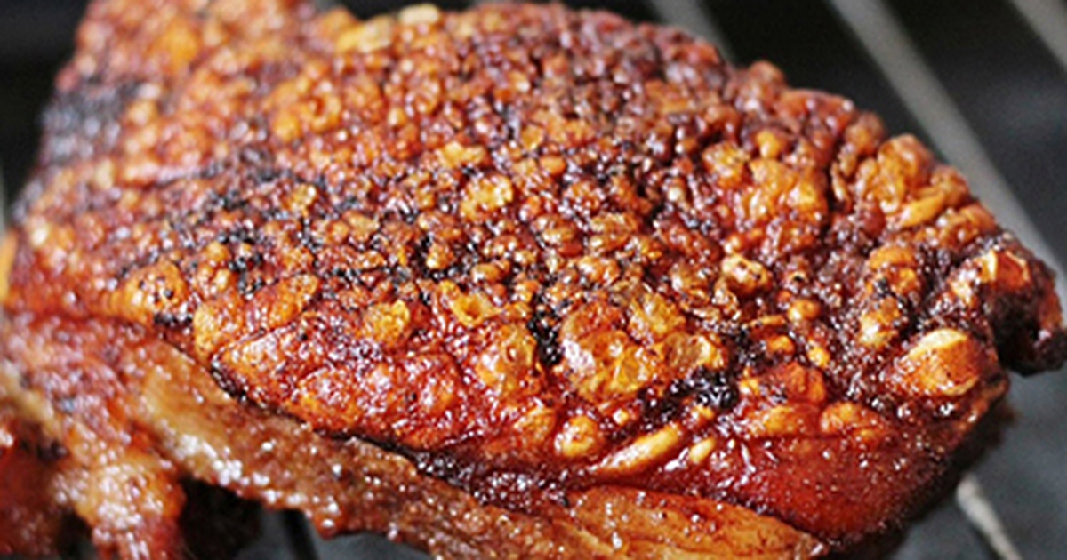 Làm heo quay ngũ vị hương thơm ngon với lớp da giòn tan