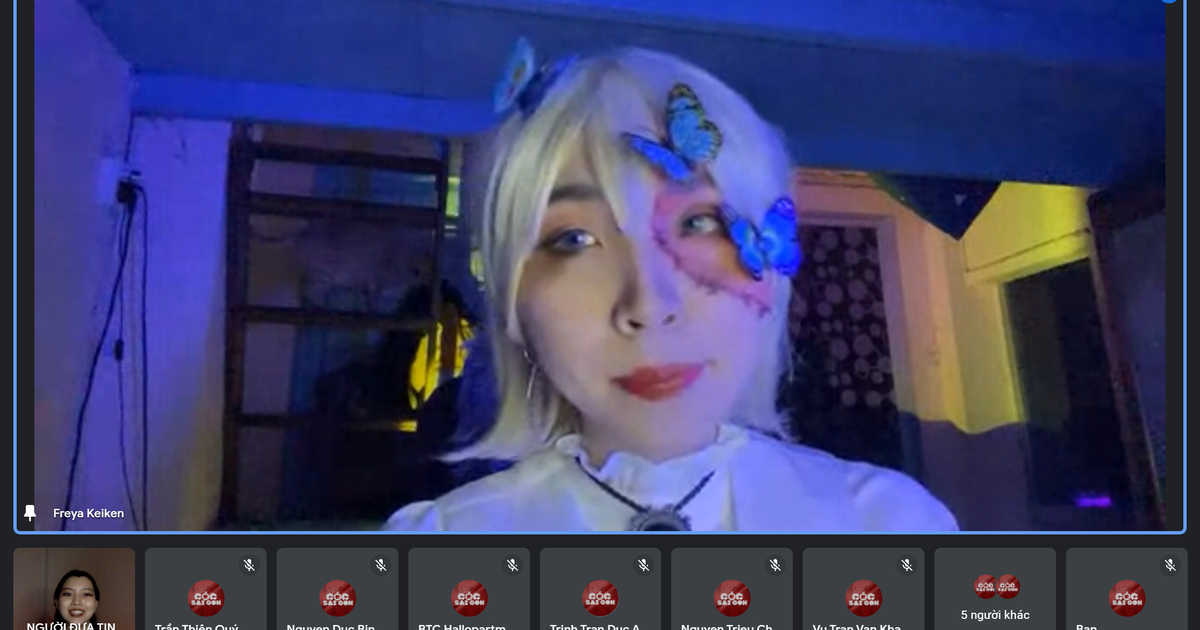 Lần đầu tiên giới trẻ Sài Gòn vui chơi Halloween qua mạng