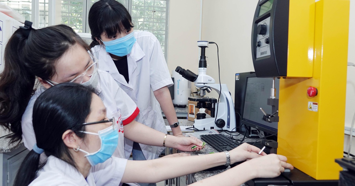 Sinh viên sắp quay lại trường: Bồi hồi như ngày đi học đầu tiên