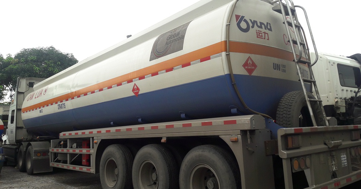 Phá chuyên án 'chế' hàng triệu lít xăng kém chất lượng đưa ra thị trường