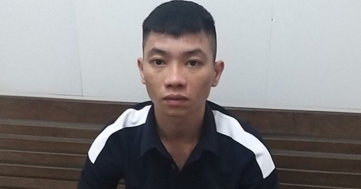 Thanh niên lóng ngóng làm súng AK cướp cò, 1 người bị thương