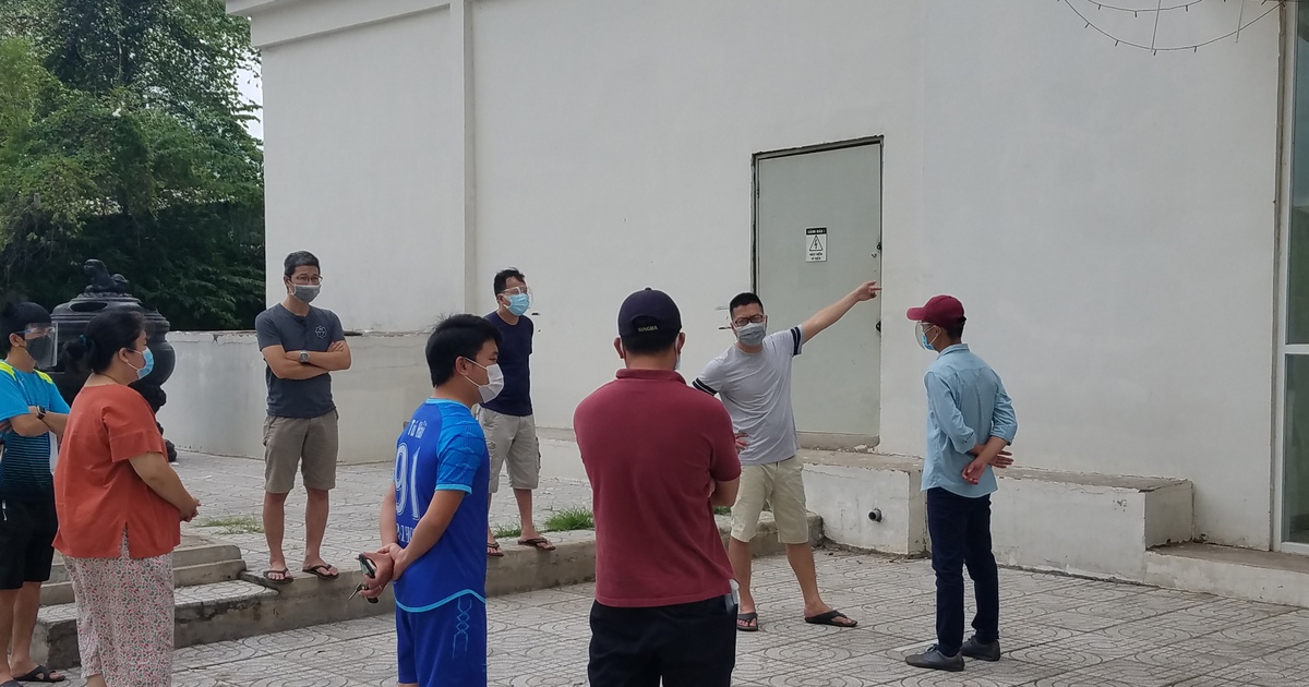 TP.HCM: Cư dân chung cư Topaz Home phản ánh liên tục bị cắt nước sinh hoạt