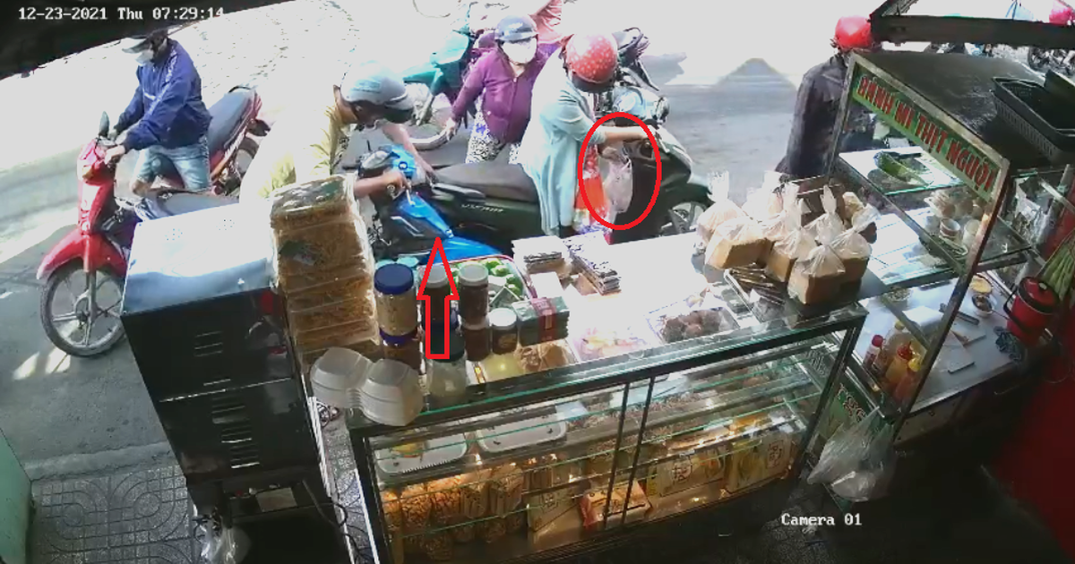 TP.HCM: Táo tợn clip nhóm người dàn cảnh trộm tài sản người phụ nữ