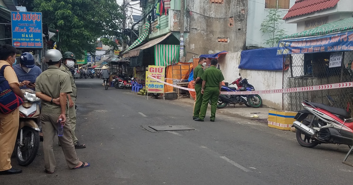 TP.HCM: Đánh nhau lúc sáng sớm một người bị đâm tử vong