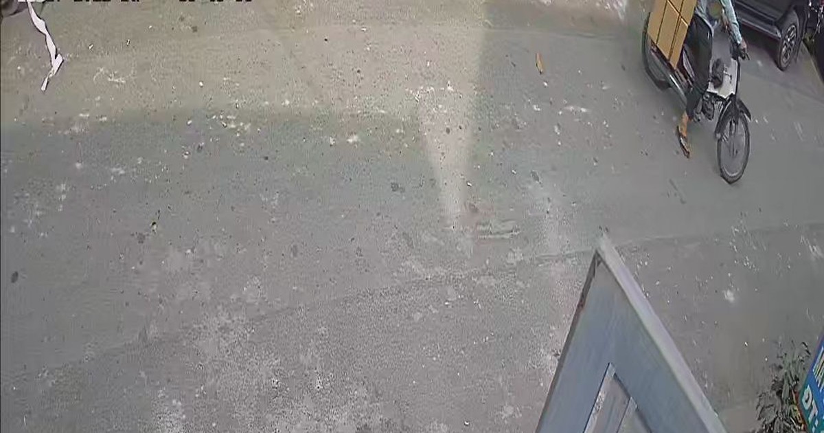 TP.HCM: Người xin việc dùng xe máy của chủ chở 7 thùng hàng đi mất