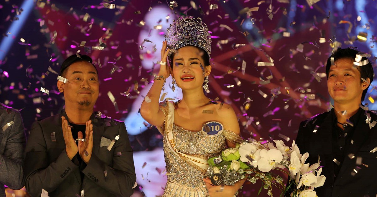 Yêu cầu tước vương miện Hoa hậu Đại dương đối với Lê Âu Ngân Anh