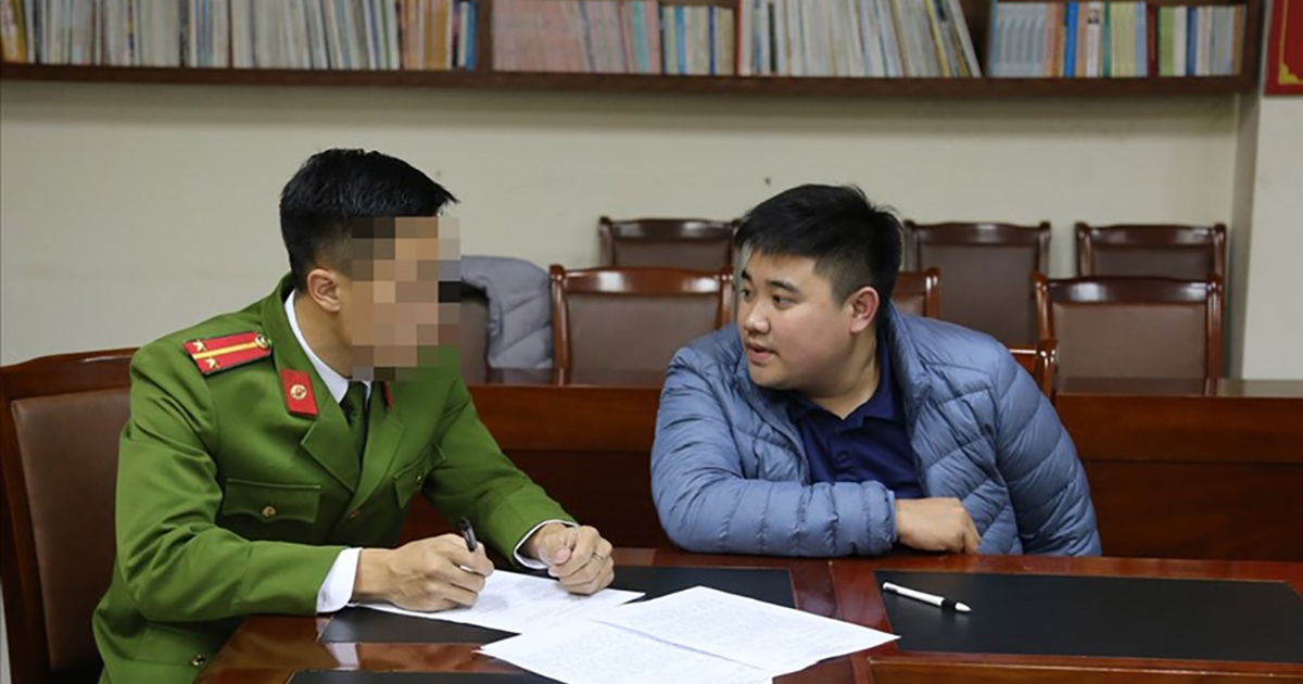 Tạm giữ 3 nghi phạm giả danh công an cưỡng đoạt tiền của người bán xổ số