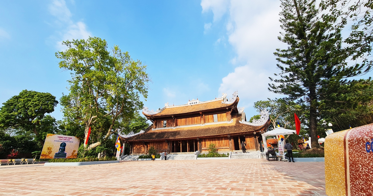 Quảng Ninh: Hàng nghìn người dự lễ khánh thành di tích chùa Quỳnh Lâm