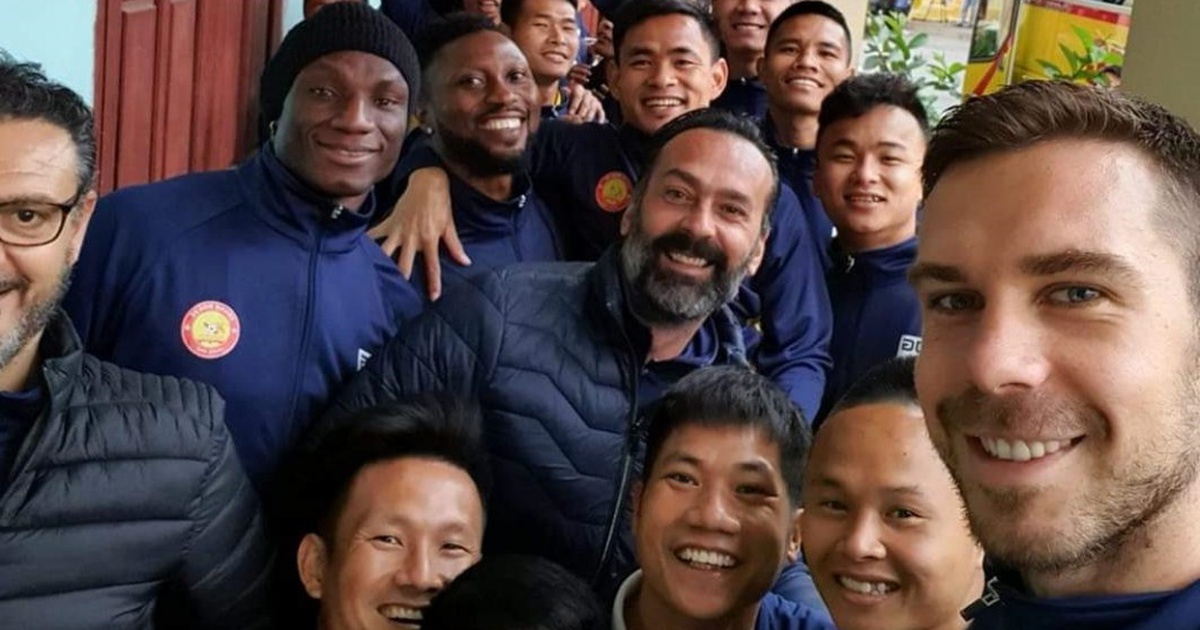 Cựu HLV đội Thanh Hóa Fabio Lopez: 'Tôi không bao giờ để người khác can thiệp vào công việc'