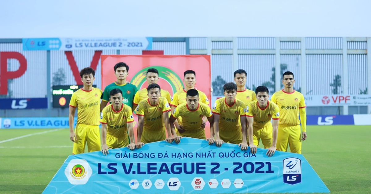 Nóng: Giải hạng nhất bị tạm dừng vì đội Công an Nhân dân được xem là F2 của Covid-19