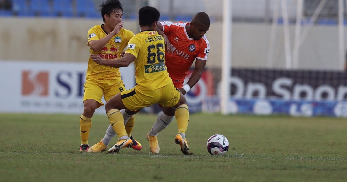 Dịch bệnh Covid-19 rất phức tạp, V-League chưa thể đấu bù và lại ngưng vô thời hạn