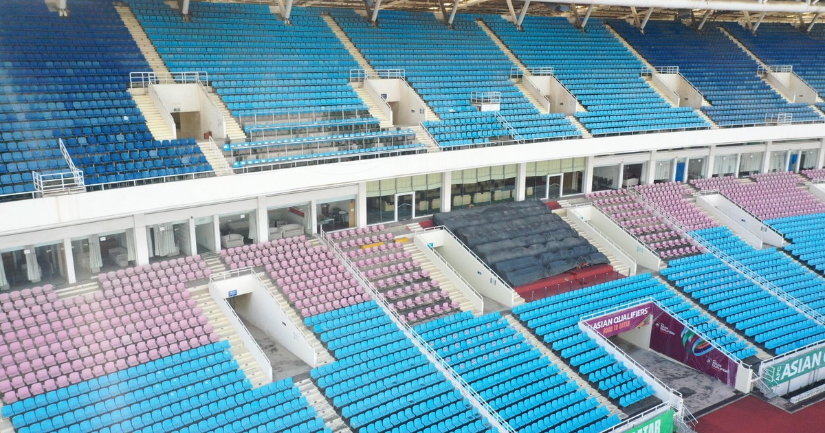 Ngày 26.10, nguyên Giám đốc Khu liên hợp Mỹ Đình Cấn Văn Nghĩa kiểm điểm sai phạm