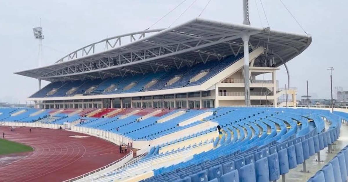 Sân Mỹ Đình lắp ghế gần xong, VAR có mặt ở Việt Nam chờ đội Trung Quốc