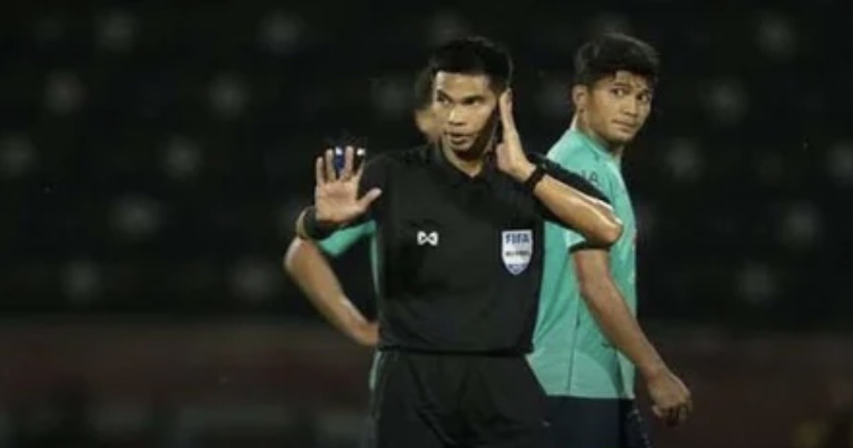 Trọng tài Thái từng bị CLB của Văn Lâm kiện, thổi trận tuyển Việt Nam gặp Philippines