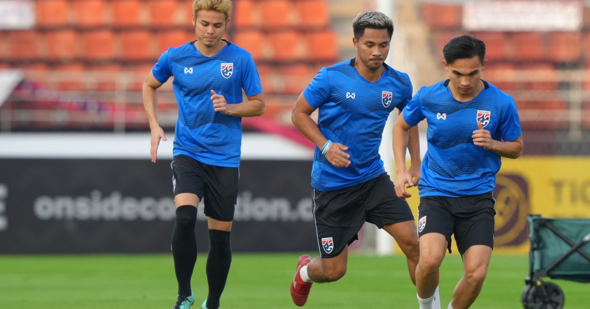 Theerathon tự tin tuyển Thái Lan đánh bại đội Việt Nam trên sân Thammasat