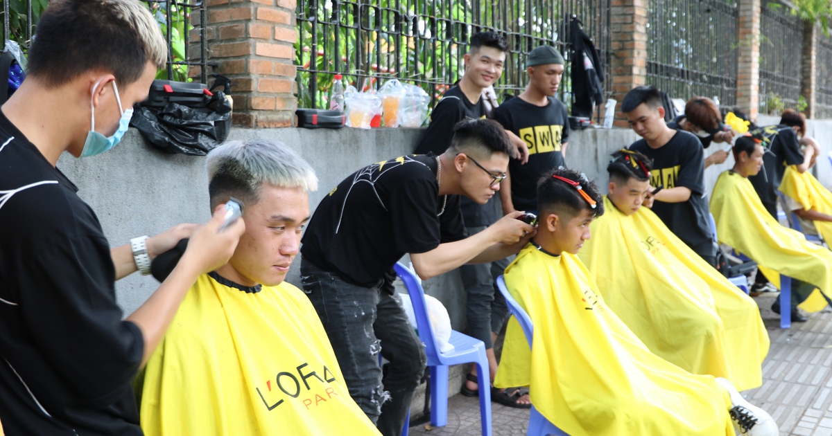 Đào tạo nghề cắt tóc miễn phí cho bạn trẻ khó khăn