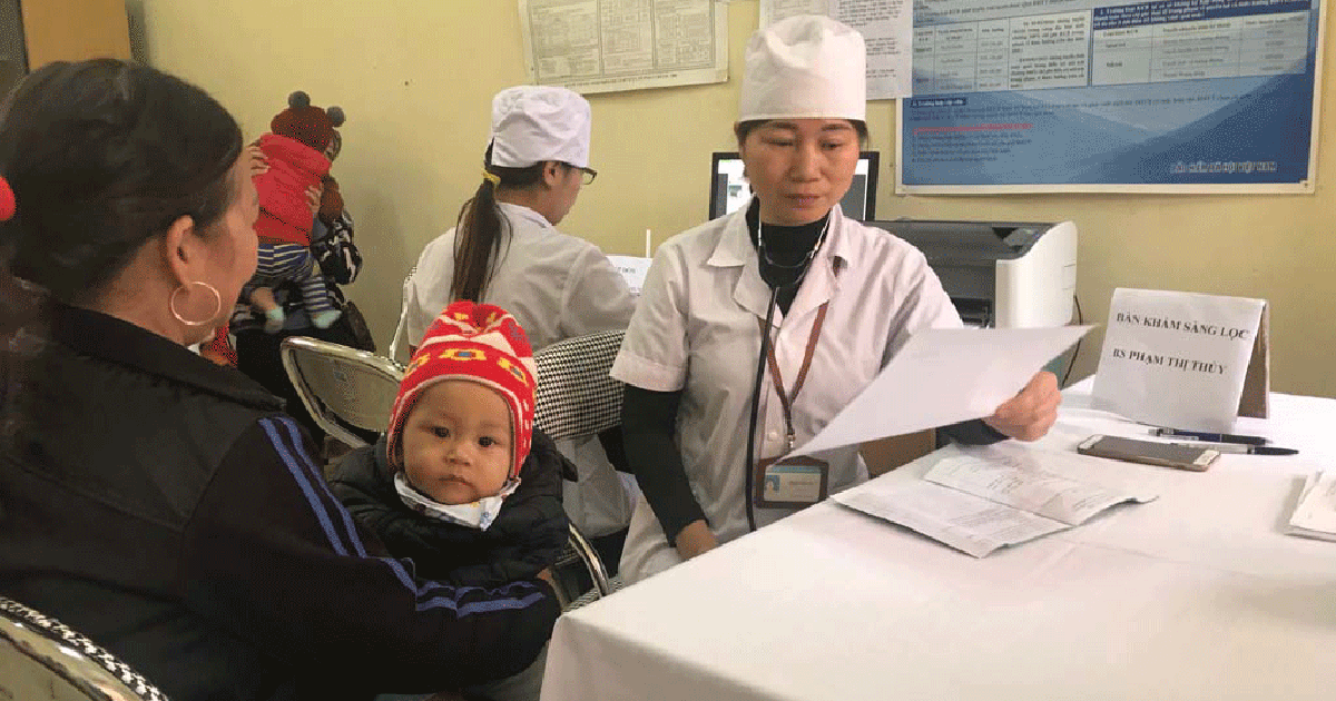 Tránh sai lầm khi chăm sóc trẻ sau tiêm chủng