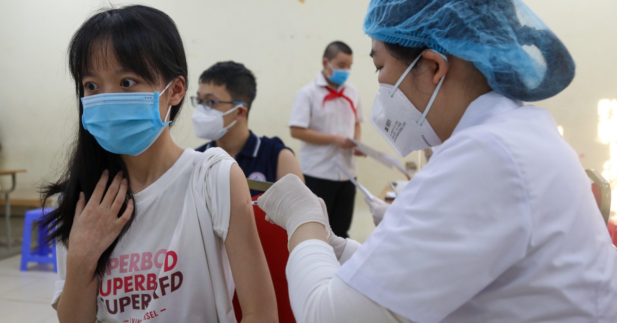 Tiêm vắc xin Covid-19 cho trẻ từ 5 đến dưới 12 tuổi: Cha mẹ ký cam kết