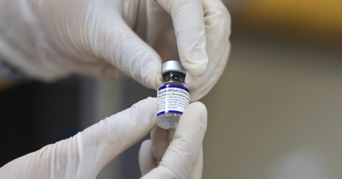 Người đã mắc Covid-19 tiêm vắc xin phòng Covid-19 sau khi hồi phục từ 3 - 6 tháng